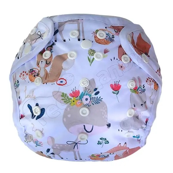 Cobertor Borde Blanco Animalitos Encantados con Barrera en Piernas