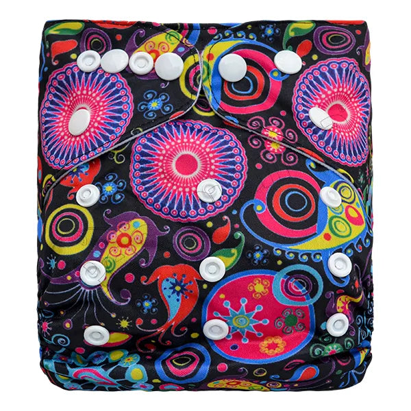 Pañal de Tela Ecológico – Mandala Paisley Fondo Negro