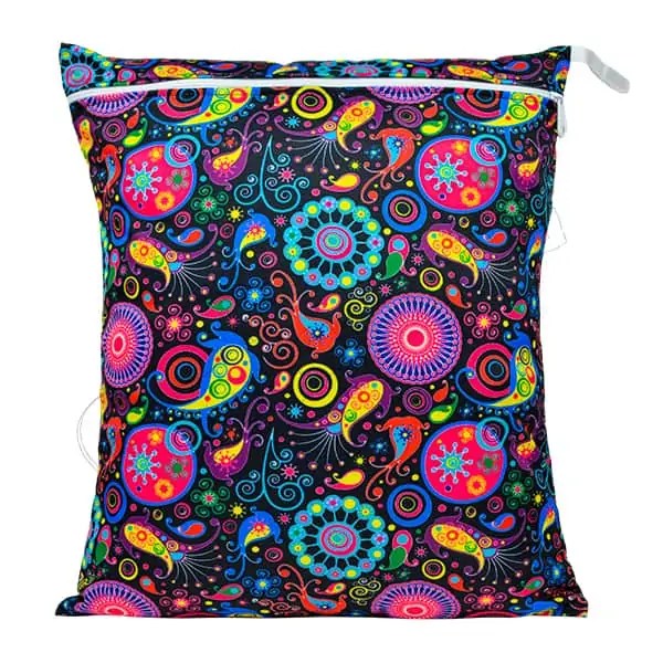 Wetbag Diseño Mandala Paisley Fondo Negro